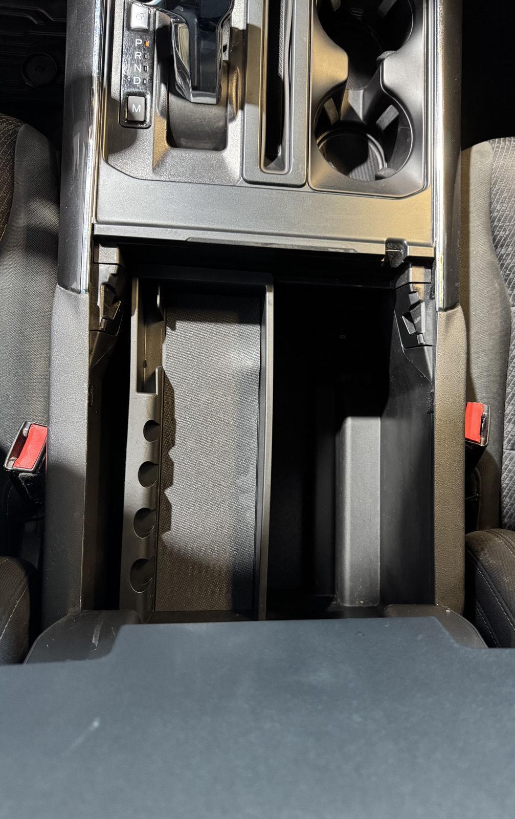 Vehicle photo 41