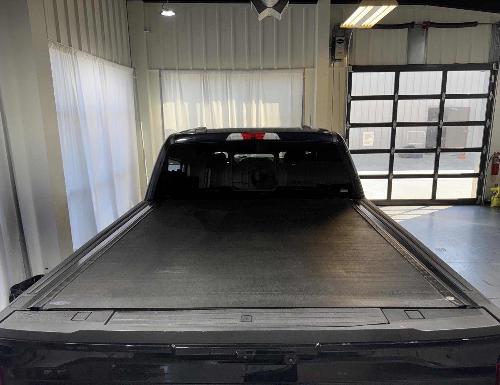 Vehicle photo 46
