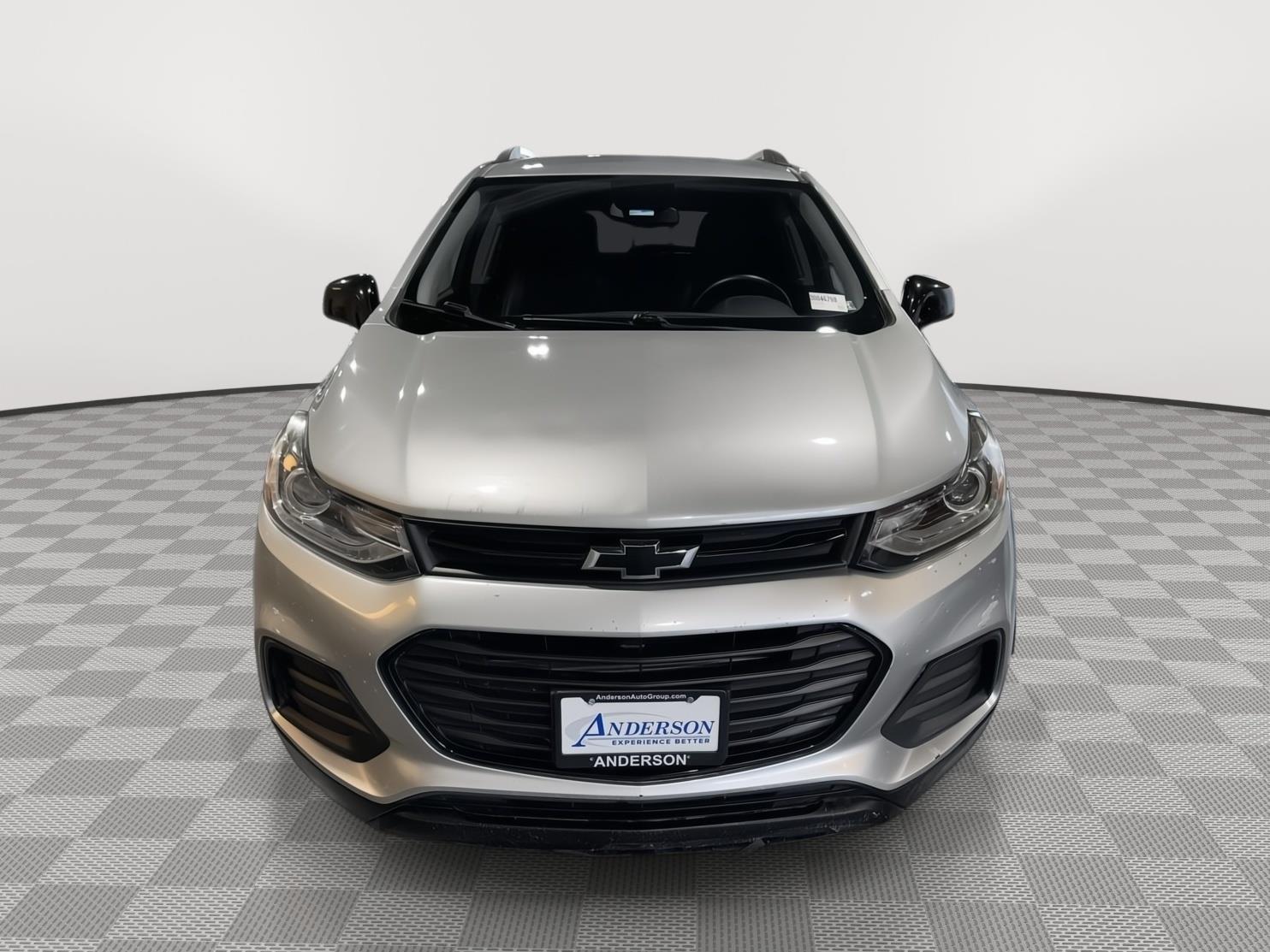Vehicle photo 4
