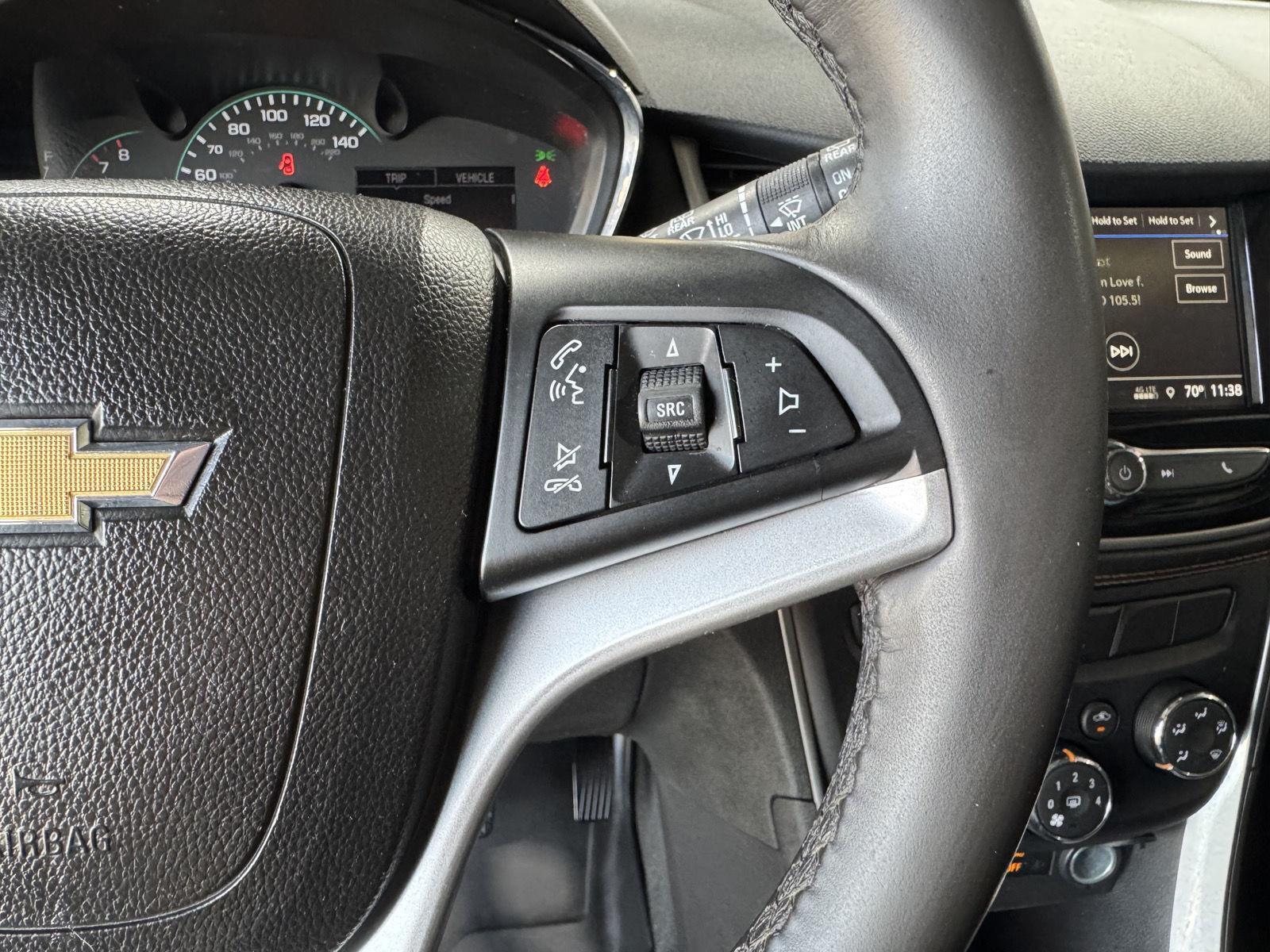 Vehicle photo 16