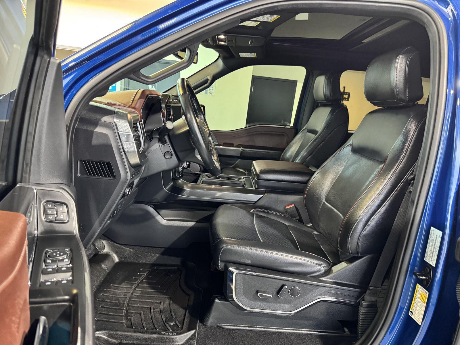 Vehicle photo 20