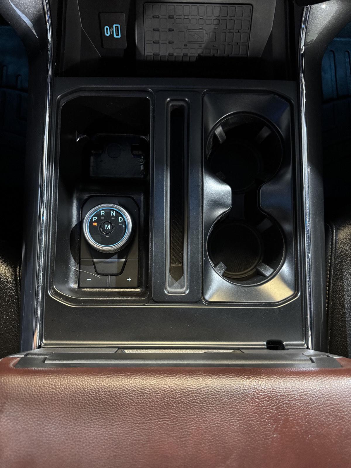Vehicle photo 57