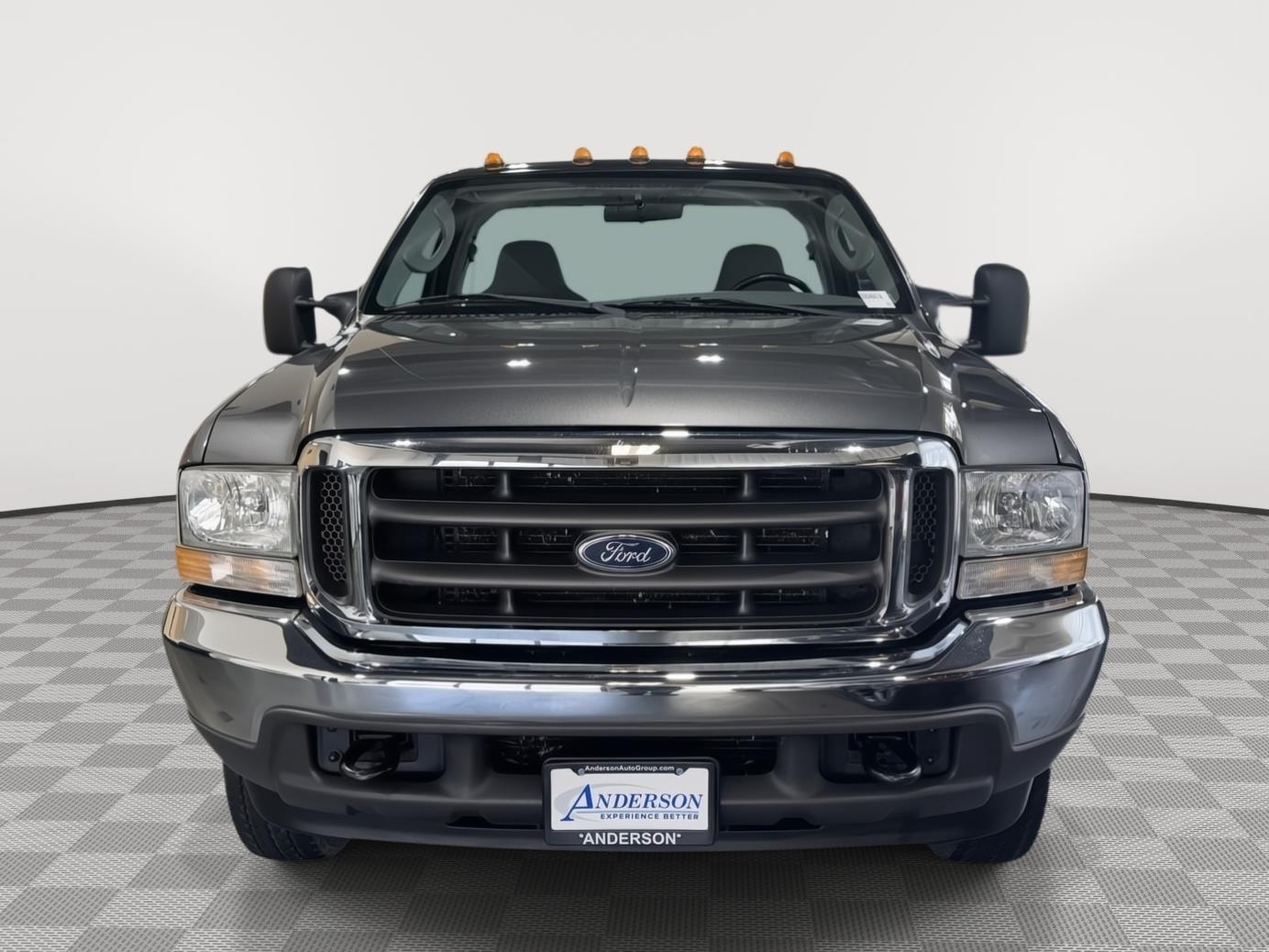 Vehicle photo 5