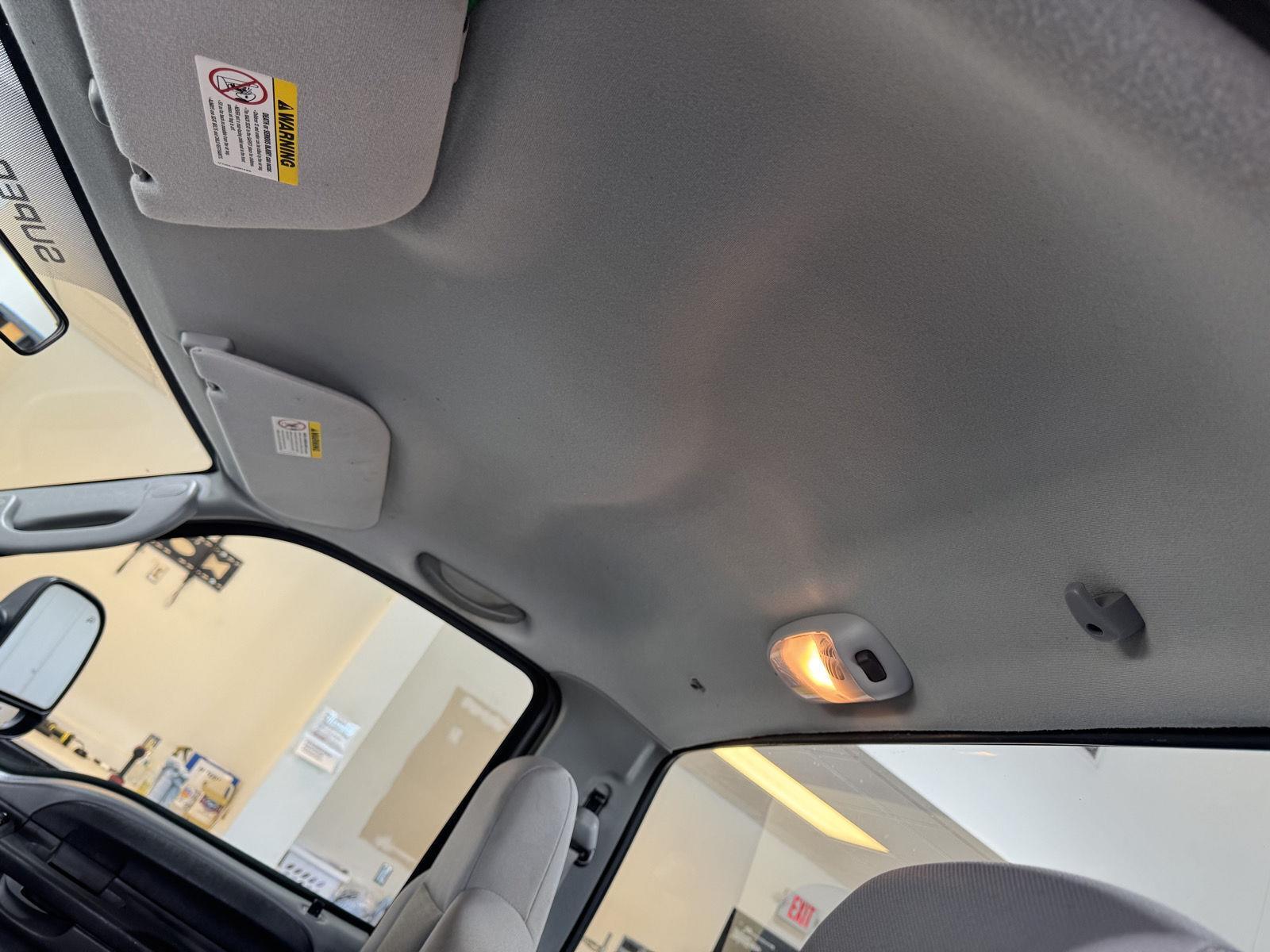 Vehicle photo 24