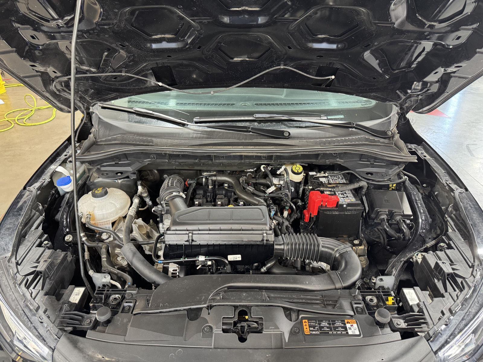 Vehicle photo 40