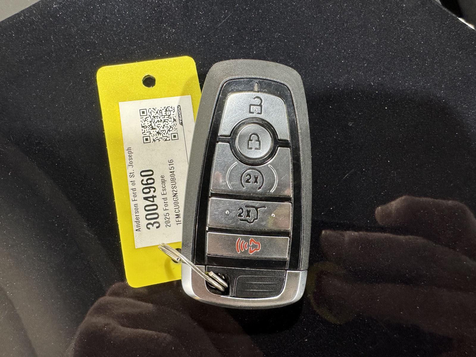 Vehicle photo 42