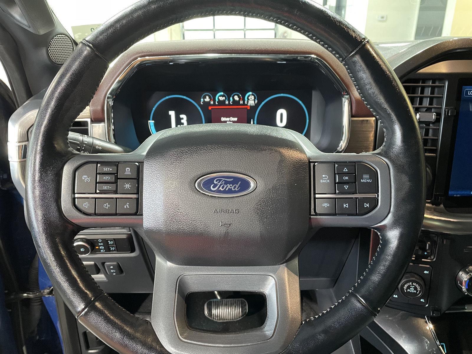 Vehicle photo 36
