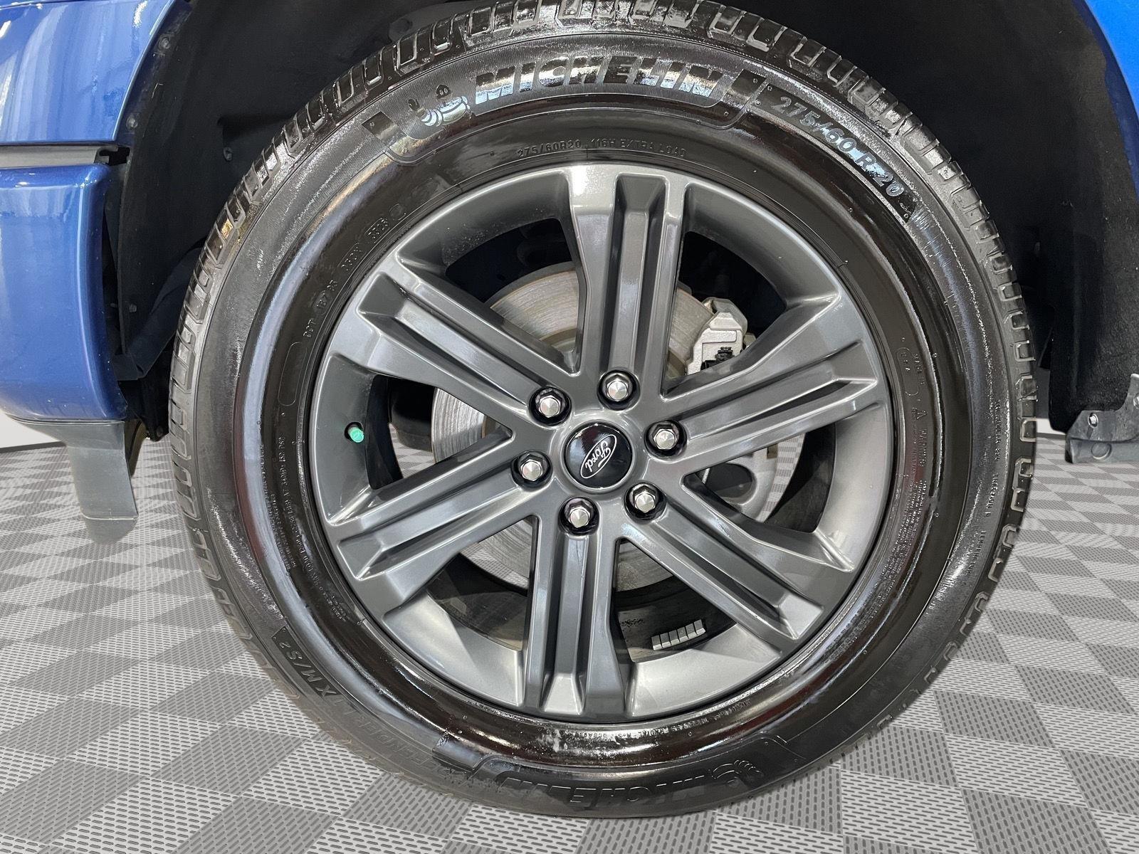Vehicle photo 48