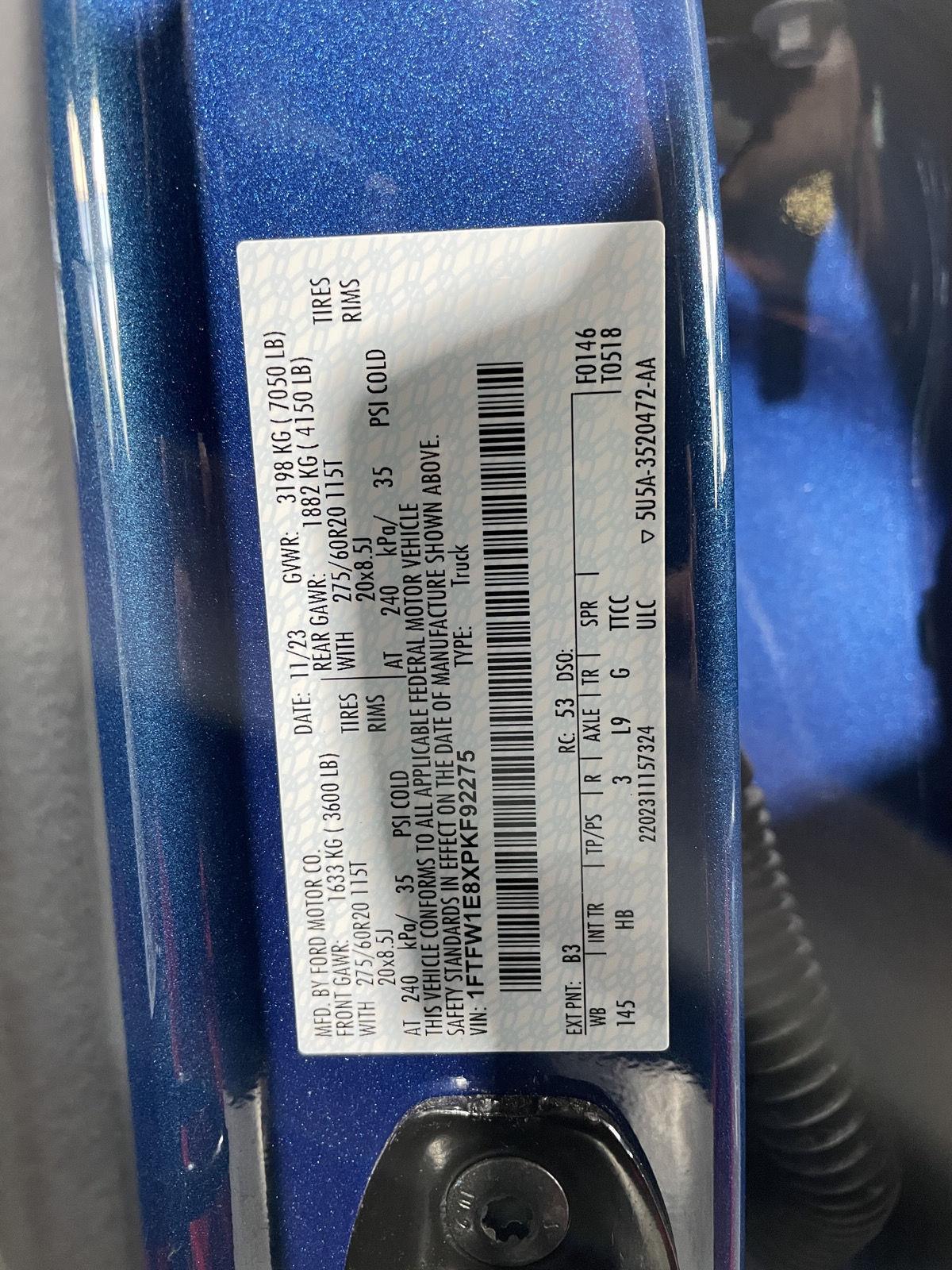 Vehicle photo 52