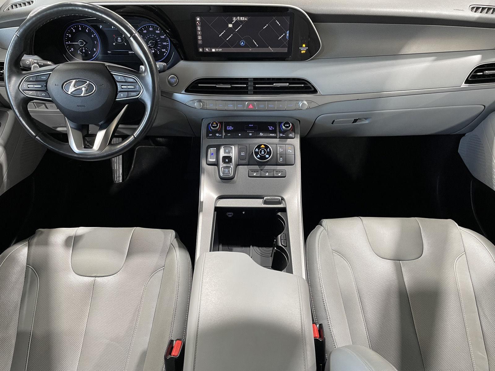 Vehicle photo 15