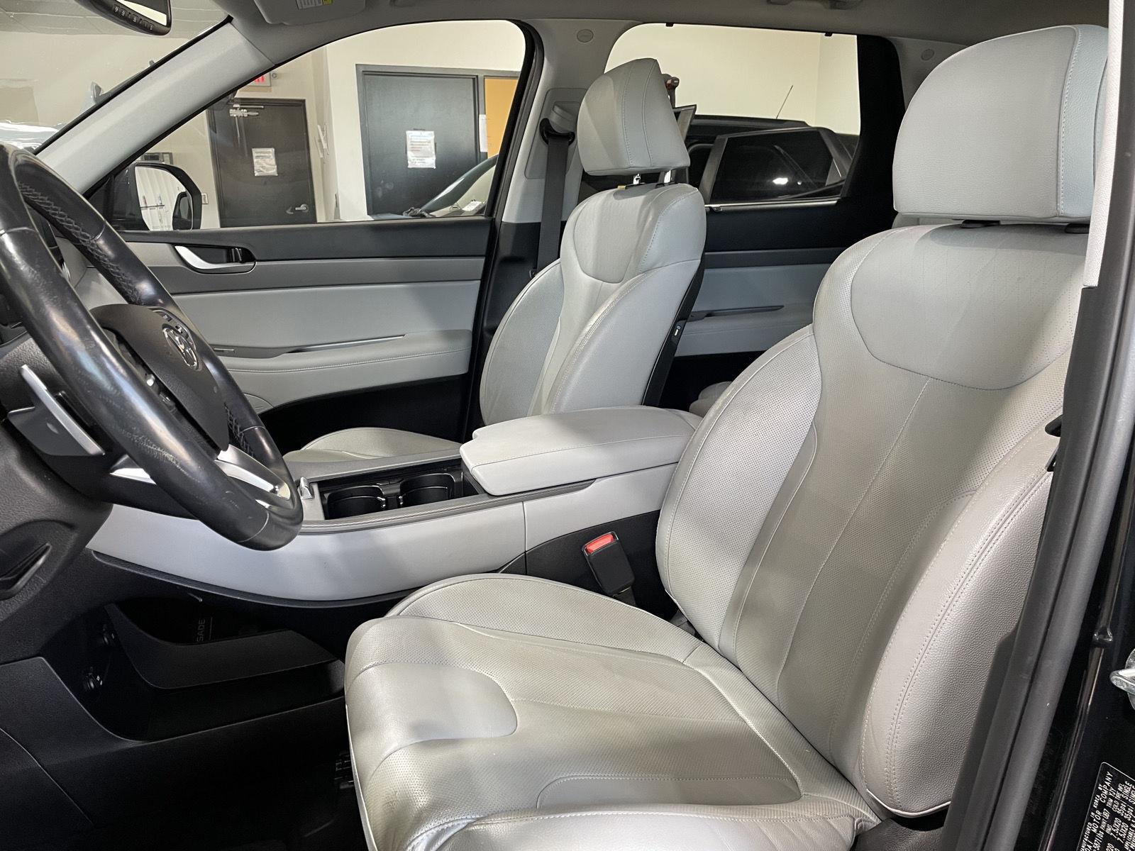 Vehicle photo 18