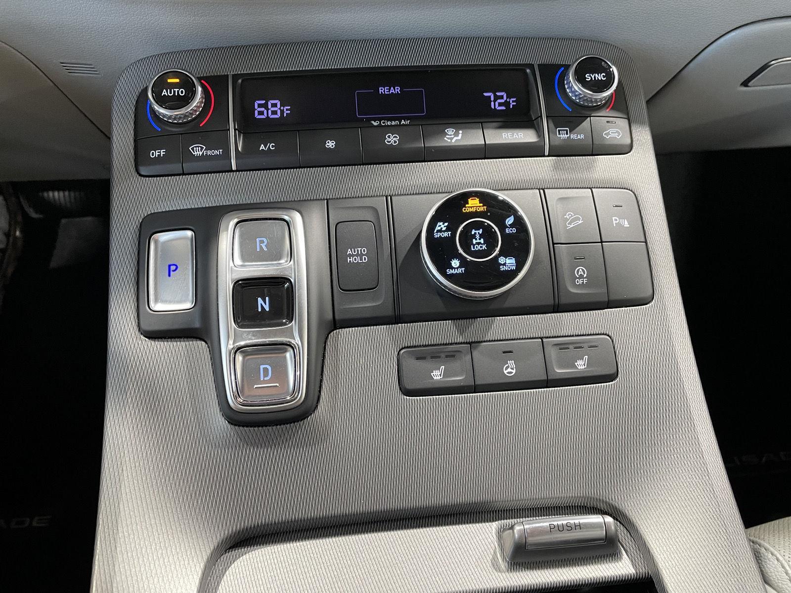 Vehicle photo 34