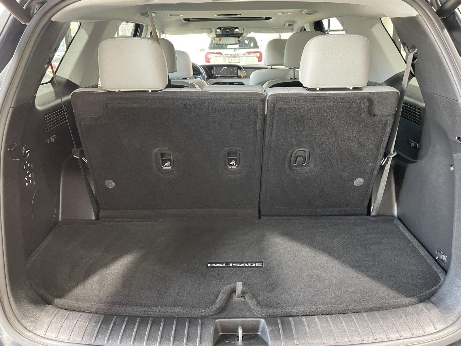 Vehicle photo 42