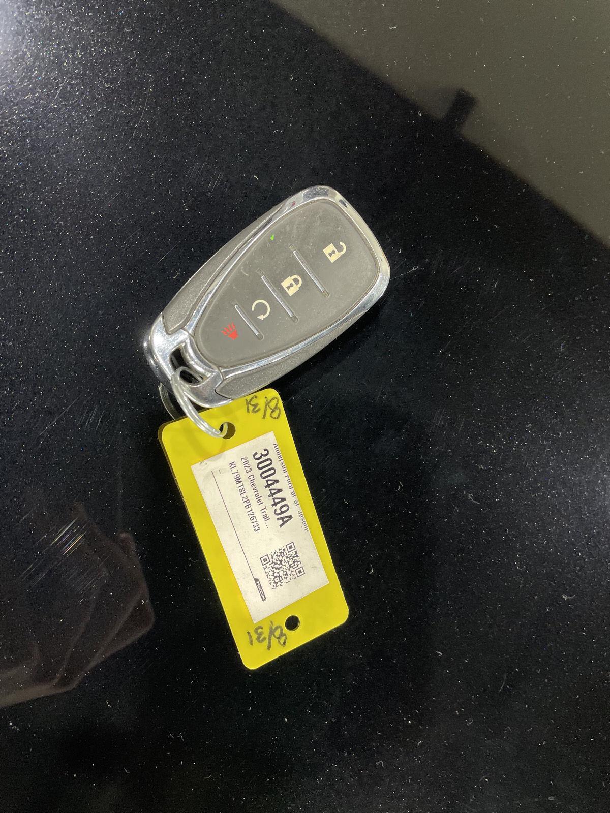 Vehicle photo 37