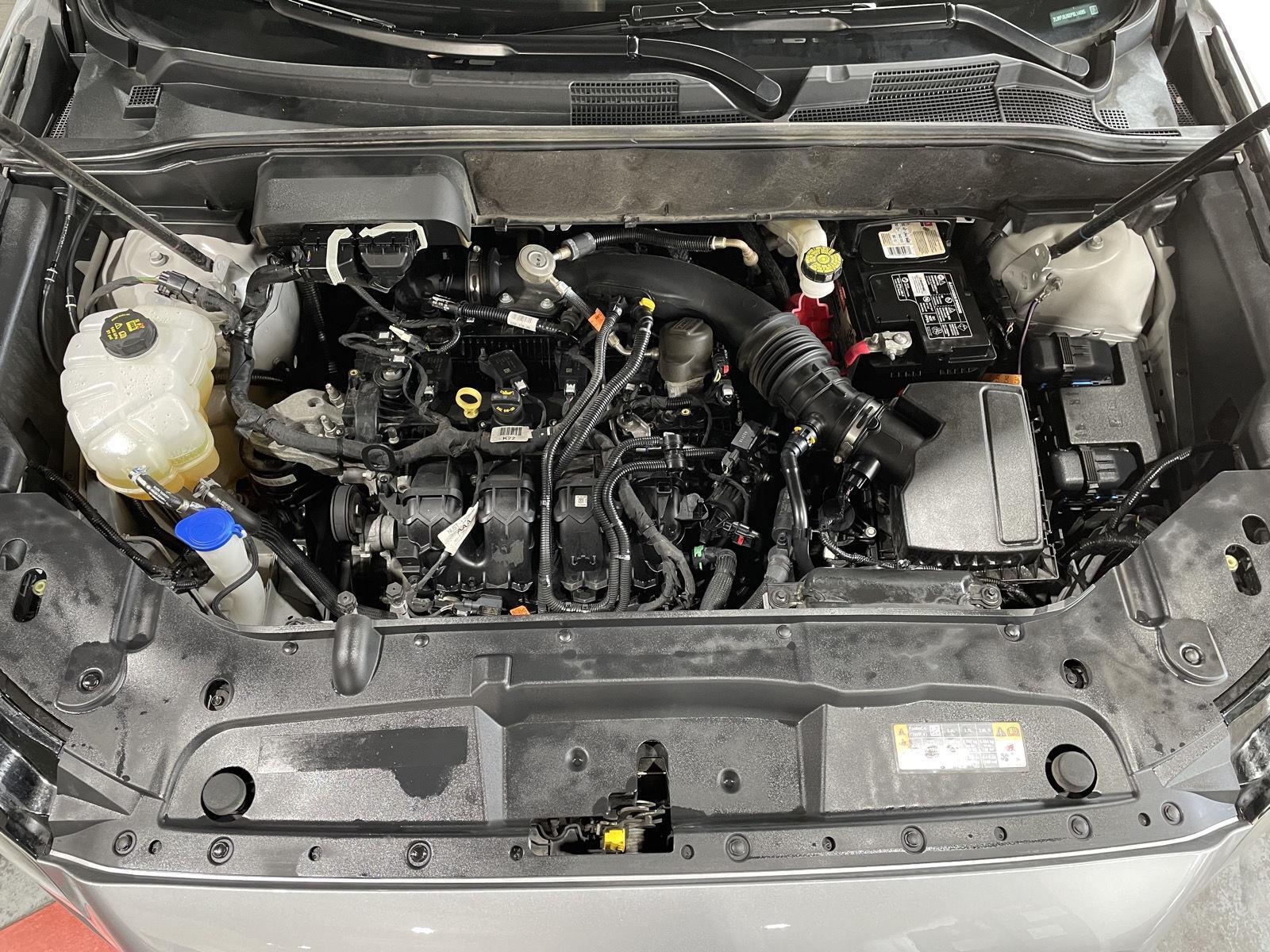 Vehicle photo 43