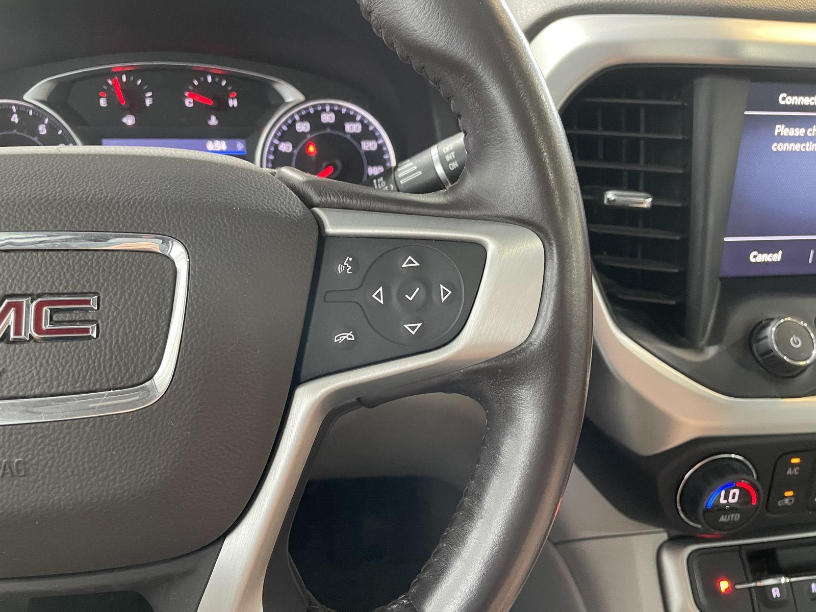 Vehicle photo 15