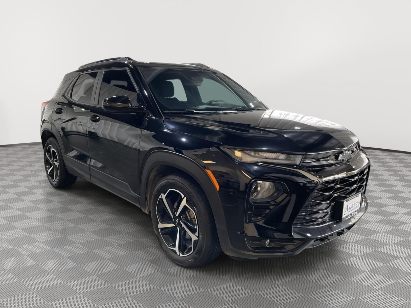 Vehicle photo 8