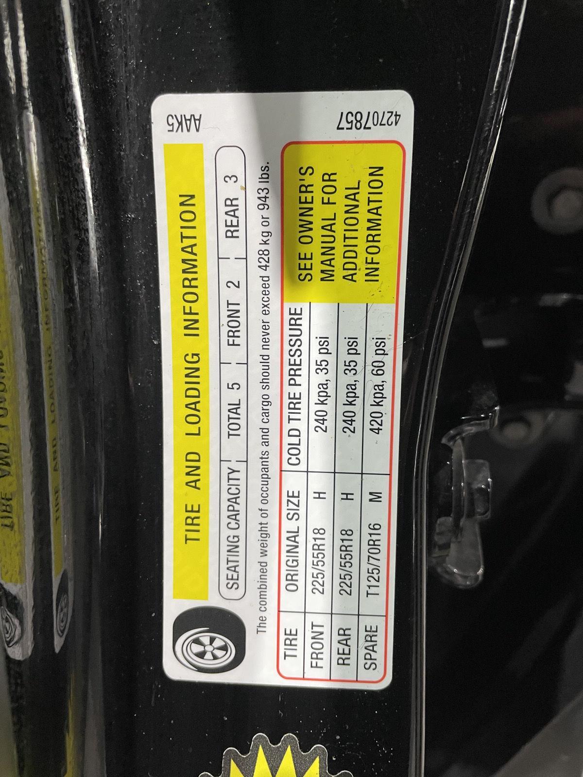 Vehicle photo 38