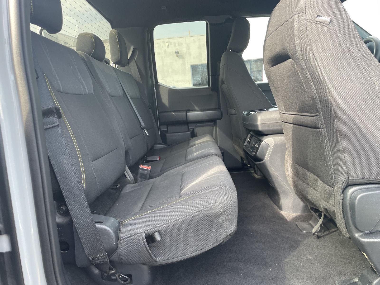 Vehicle photo 22
