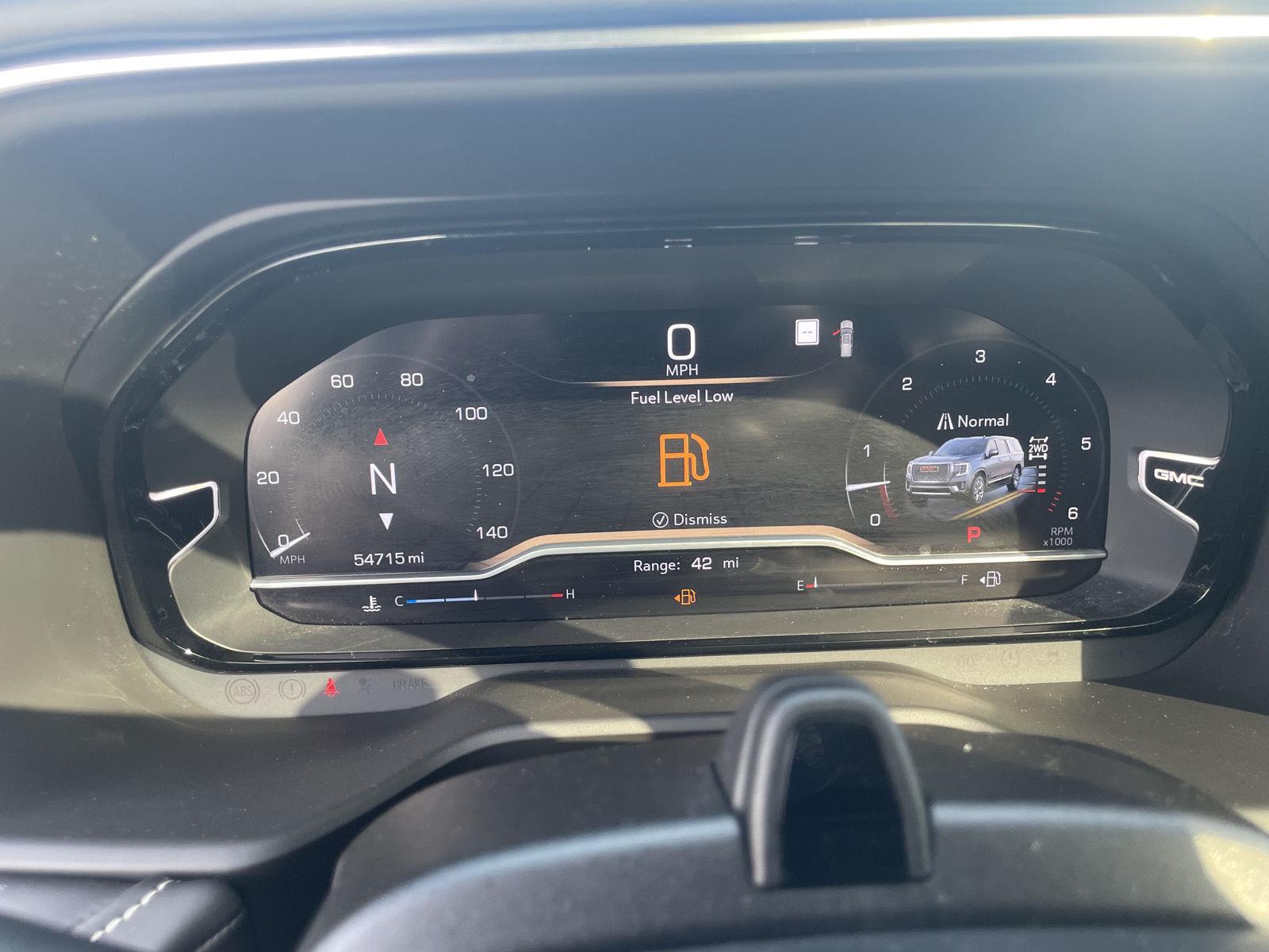 Vehicle photo 3