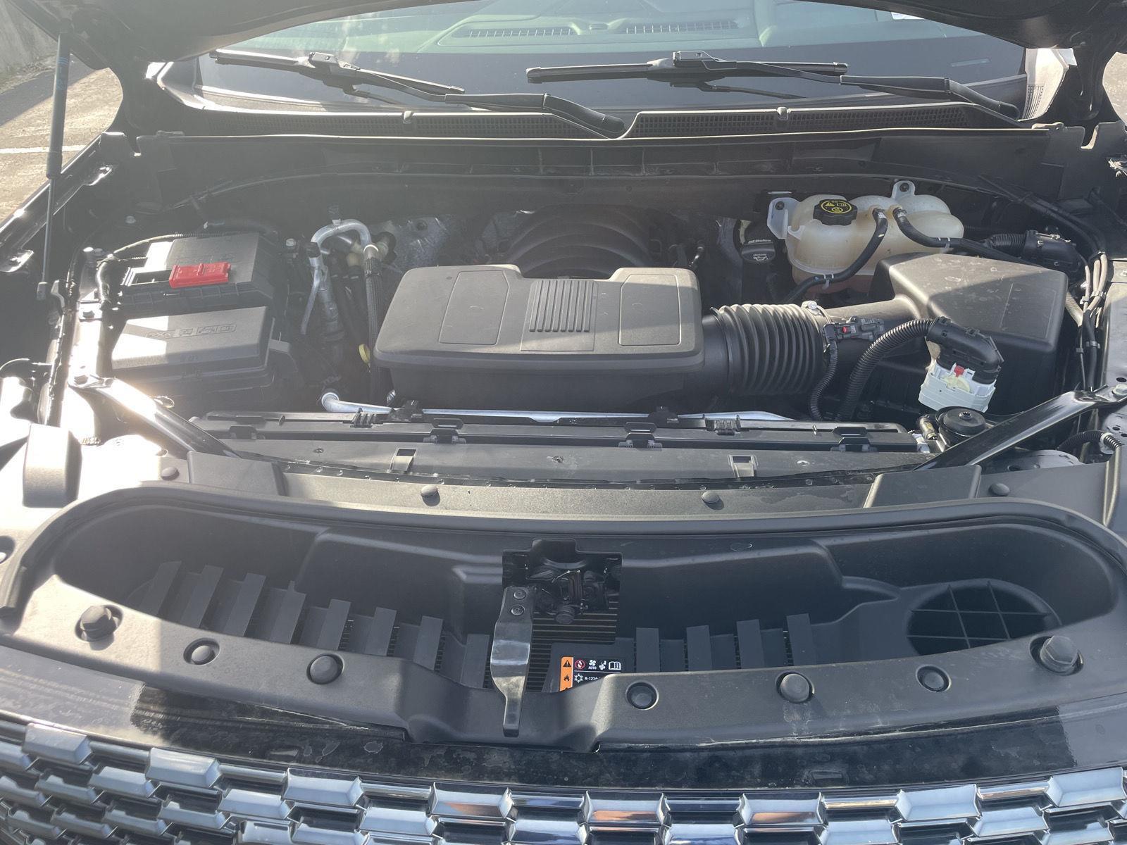 Vehicle photo 35