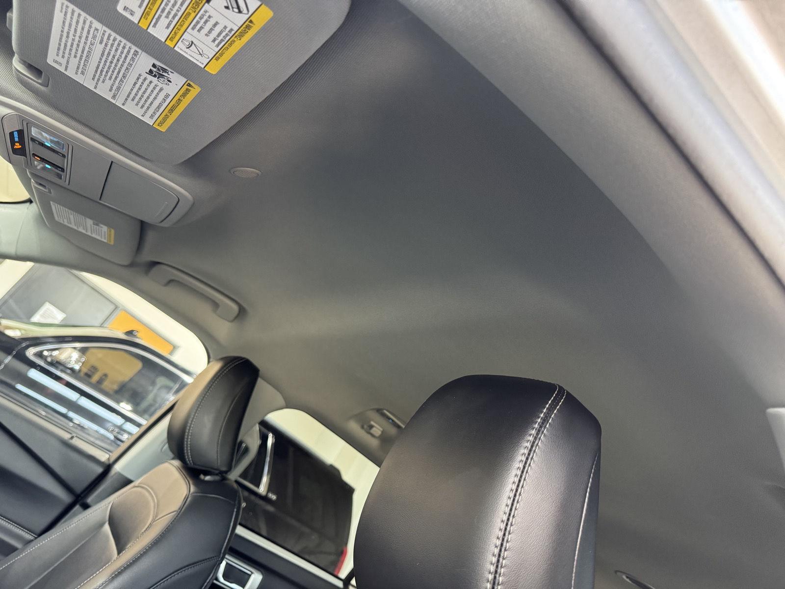 Vehicle photo 34