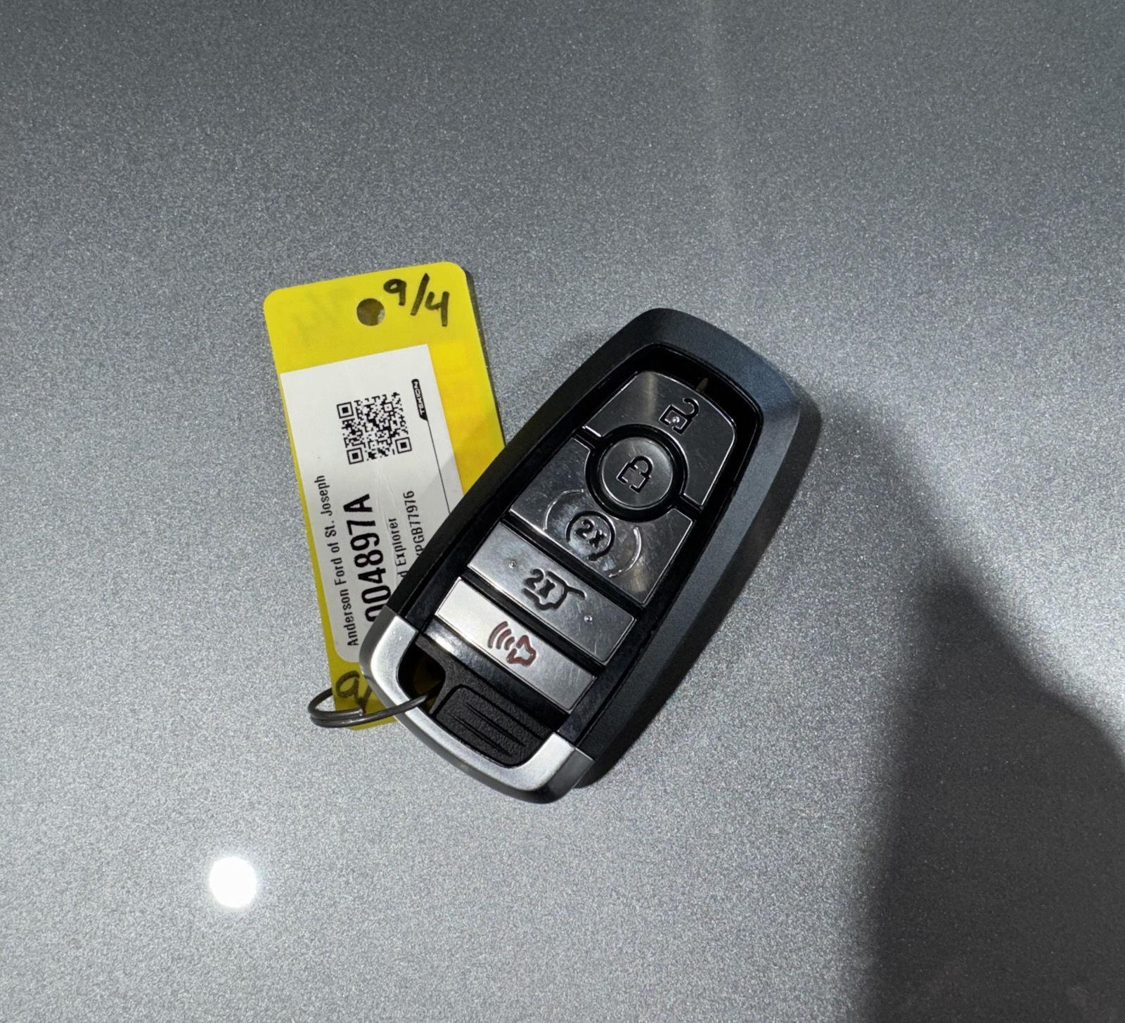 Vehicle photo 47