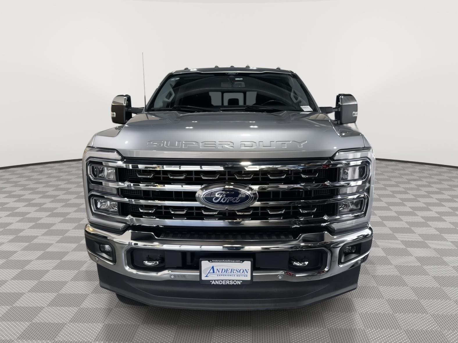 Vehicle photo 5