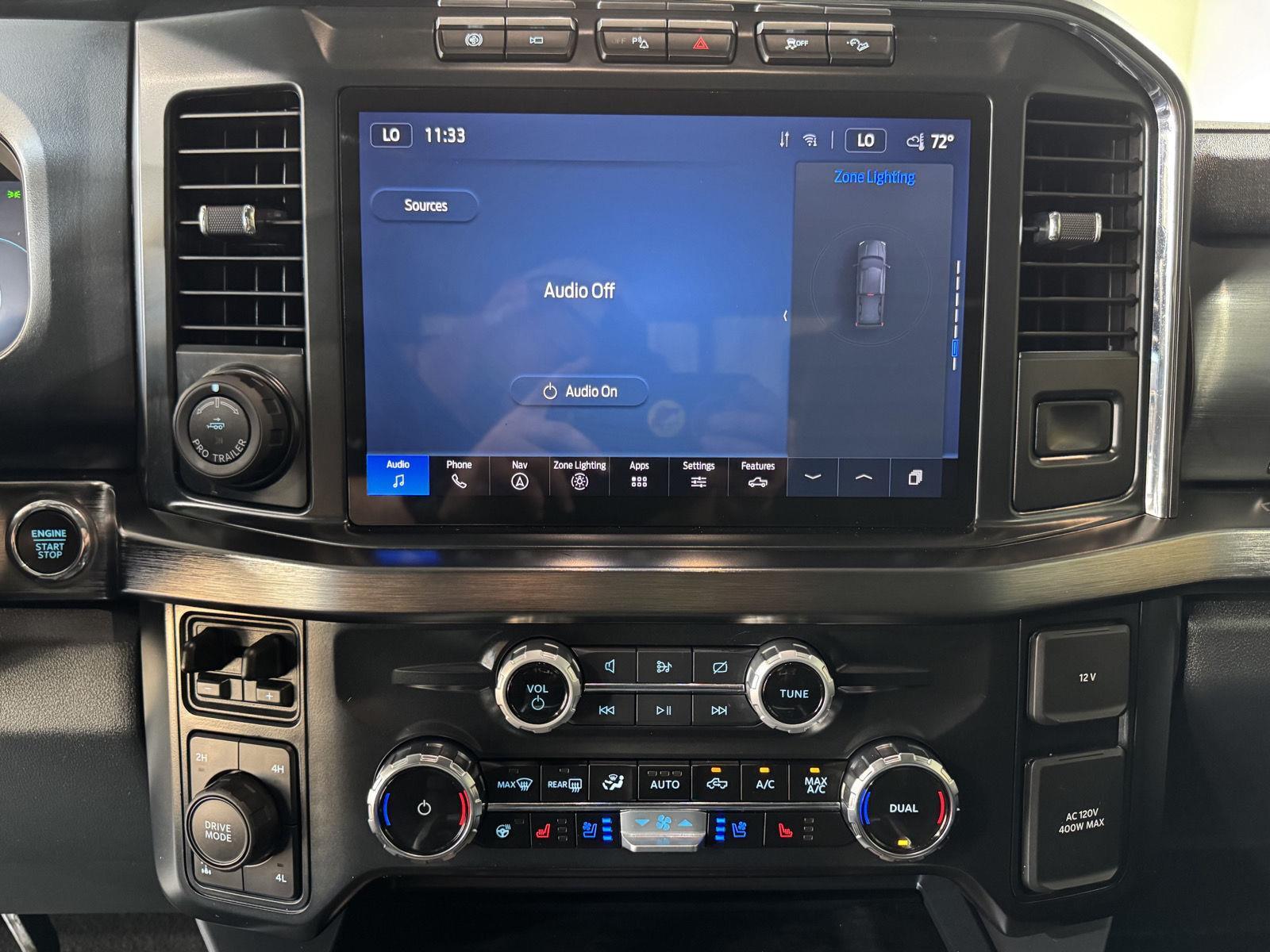 Vehicle photo 33
