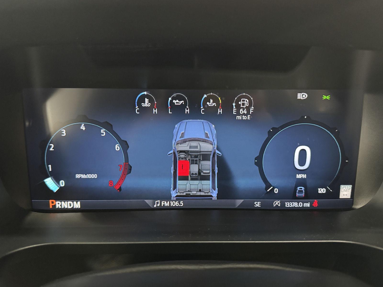 Vehicle photo 3