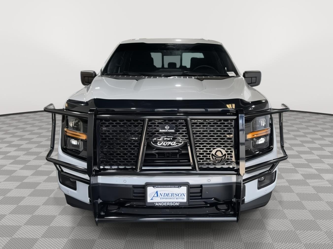 Vehicle photo 5