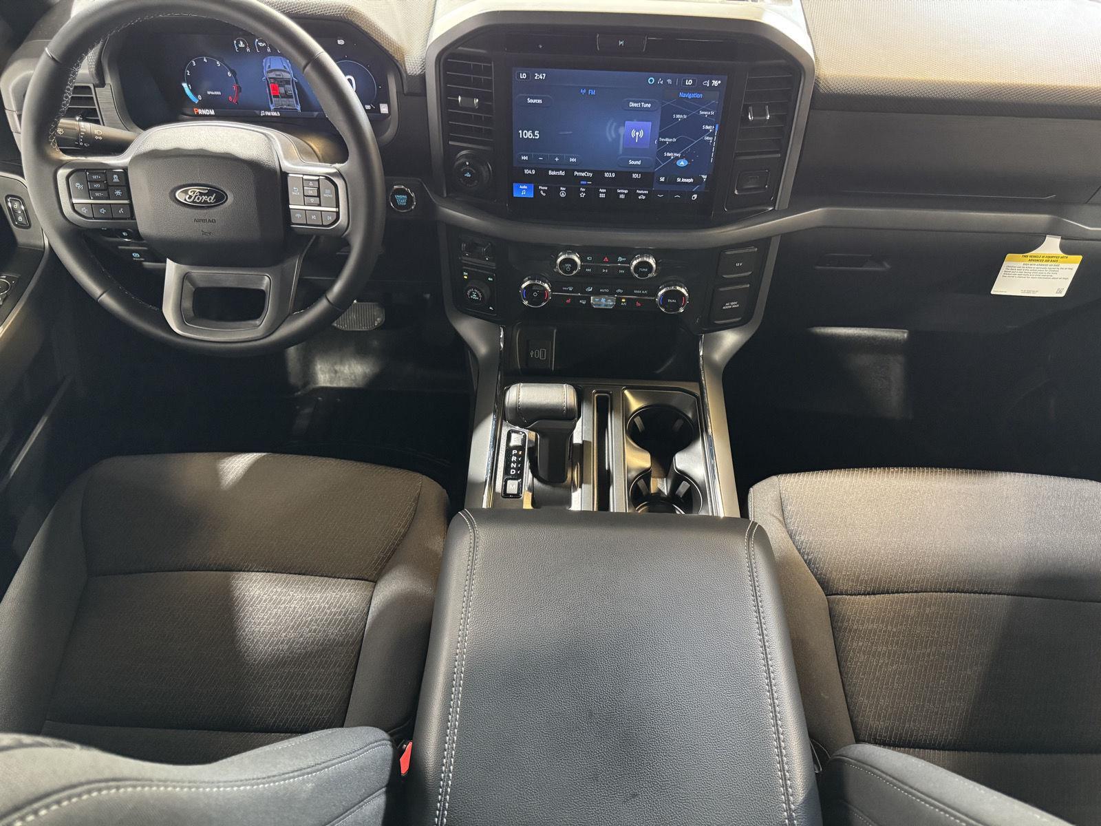 Vehicle photo 22