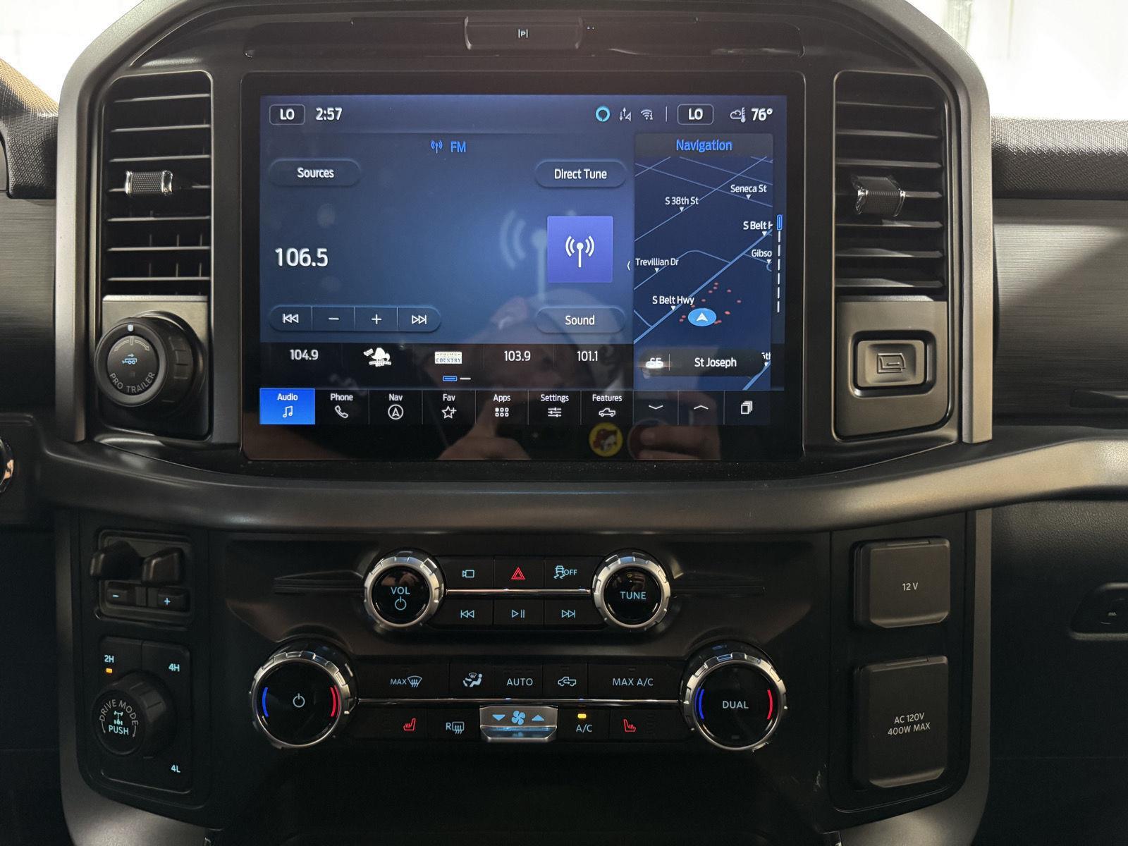 Vehicle photo 34