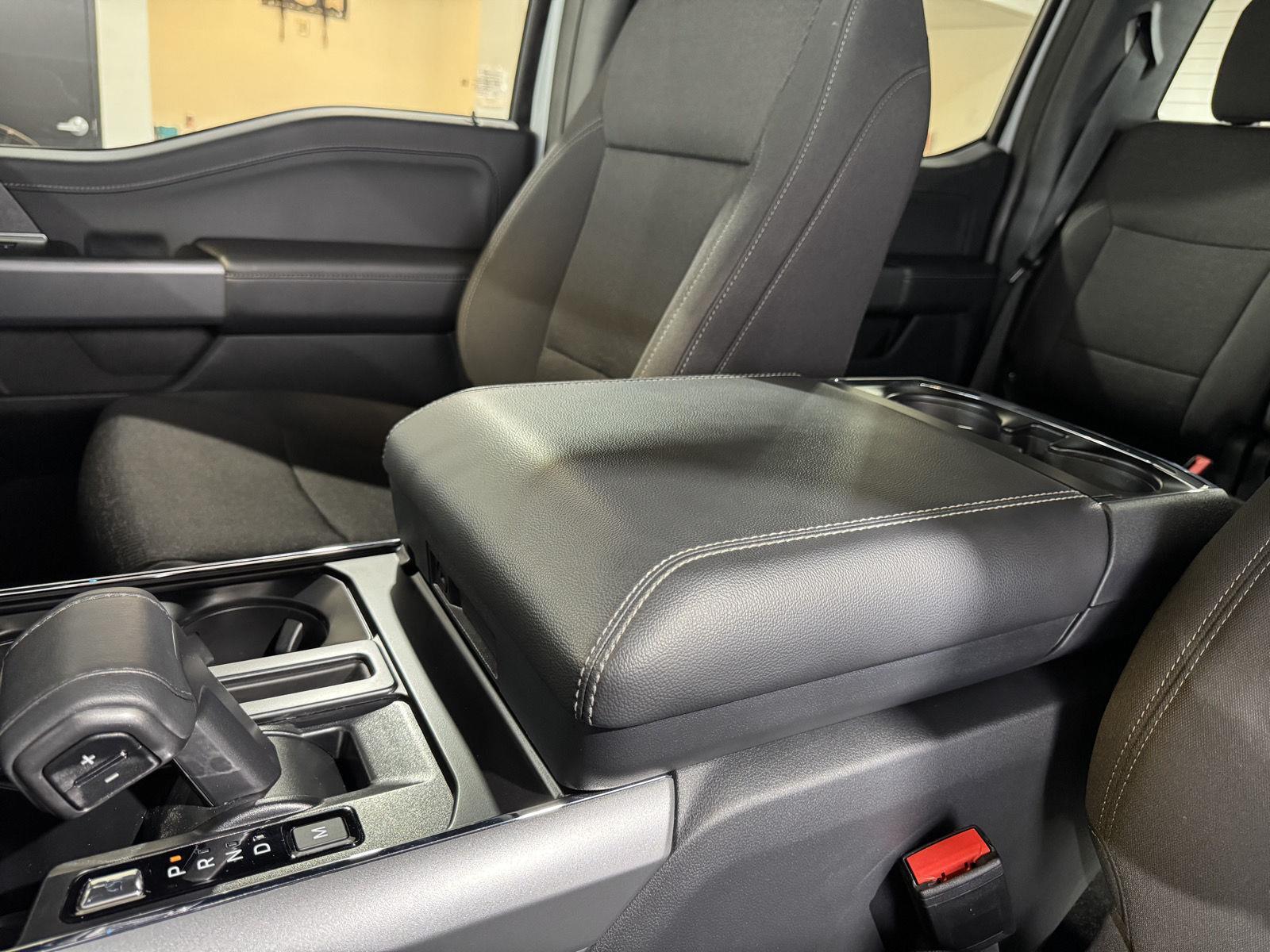 Vehicle photo 40