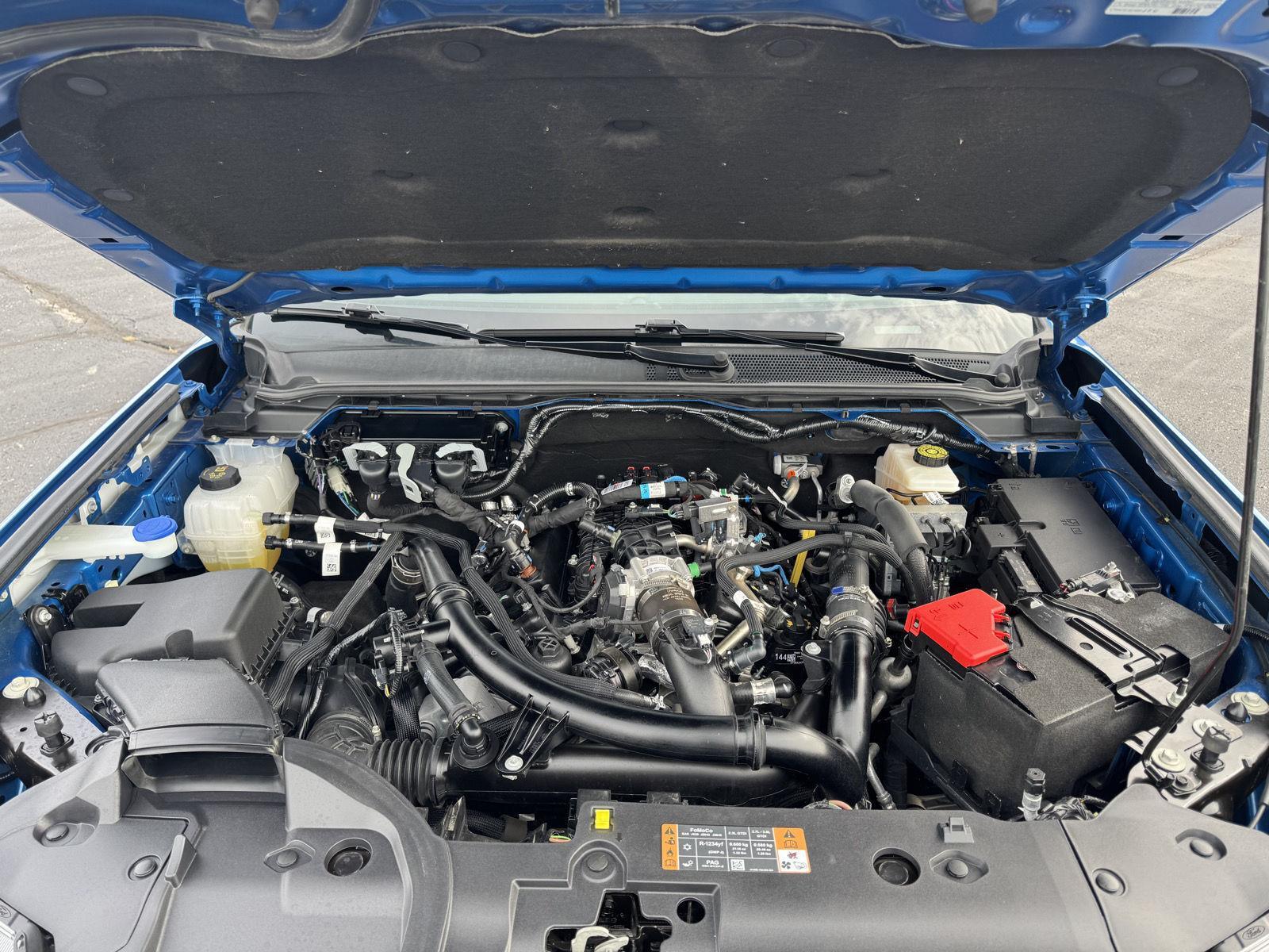 Vehicle photo 42