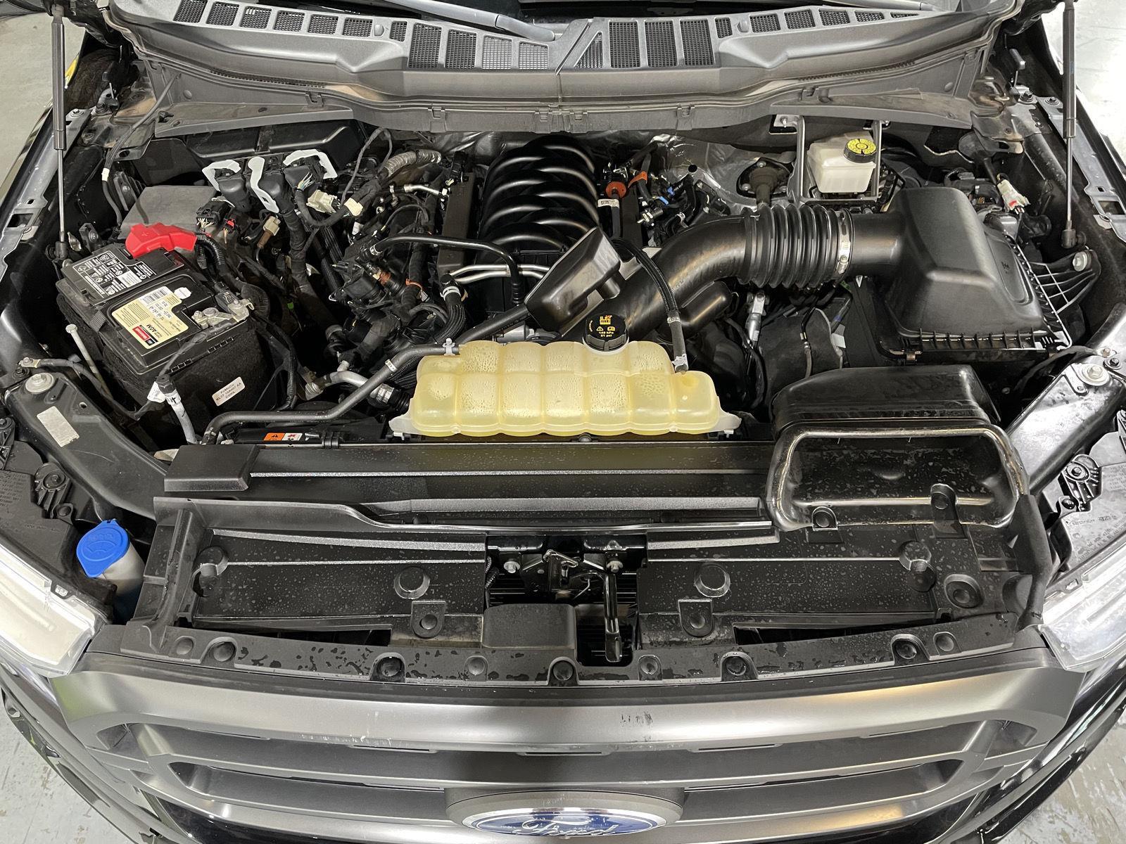 Vehicle photo 42