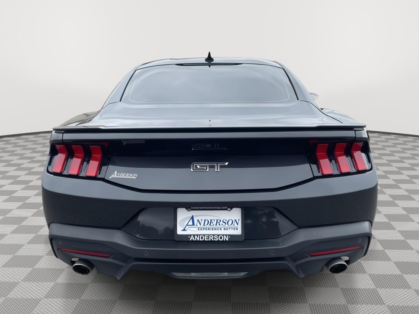 Vehicle photo 5