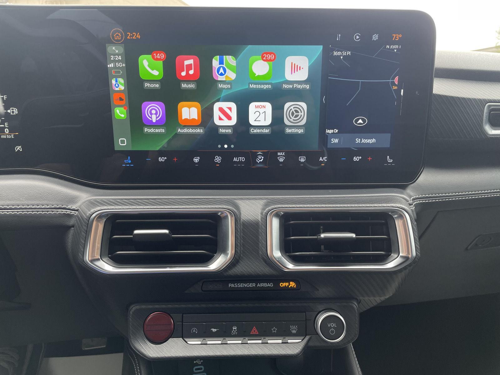 Vehicle photo 28
