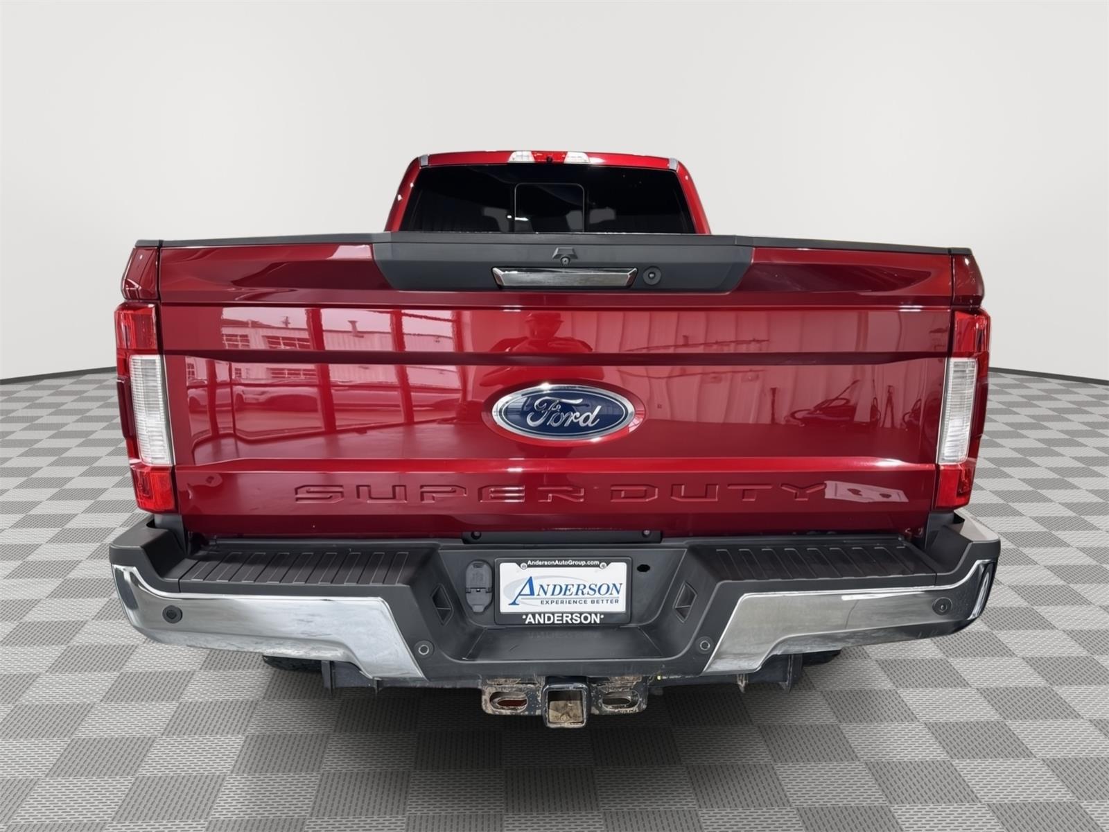 Vehicle photo 7