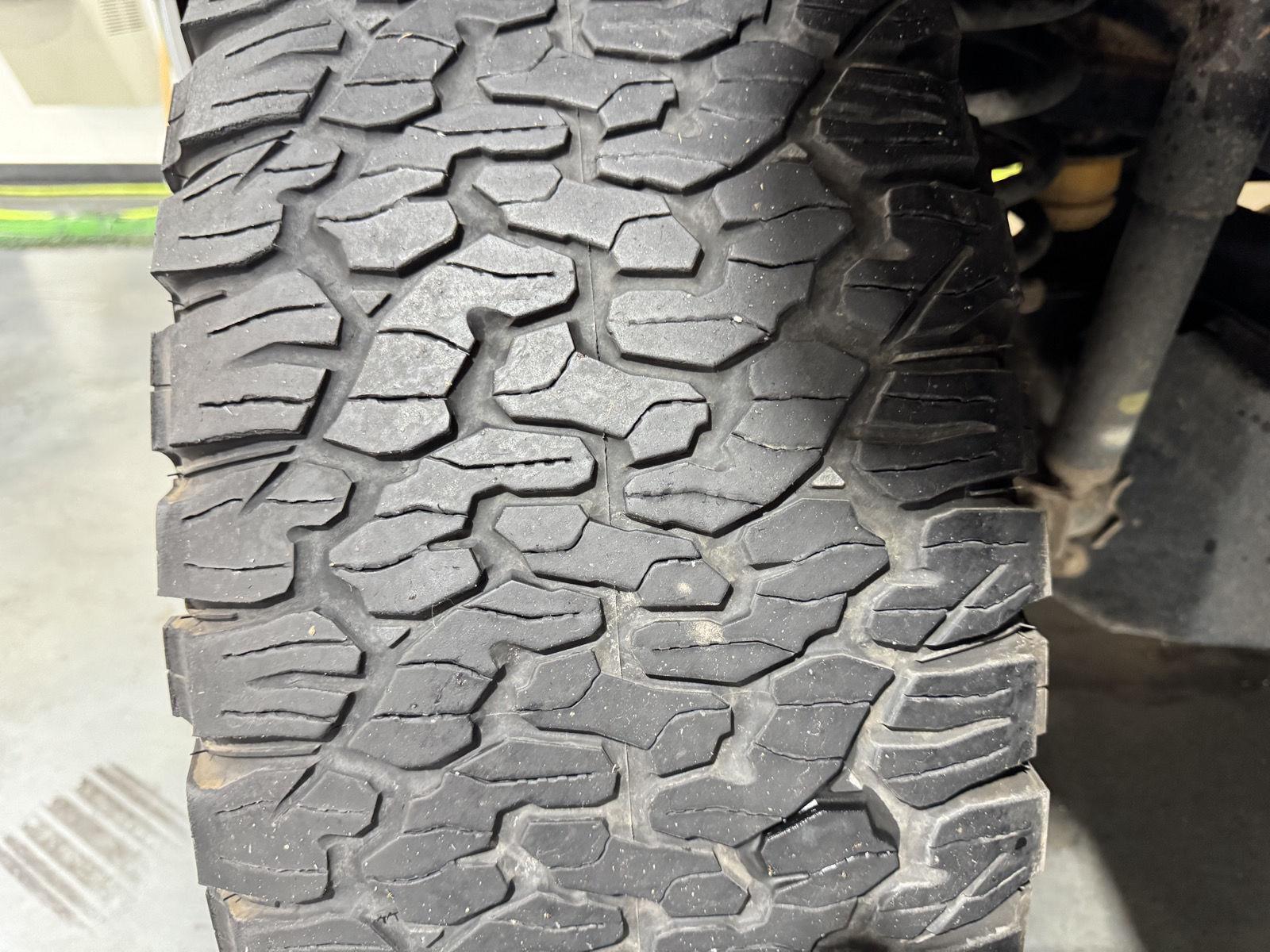 Vehicle photo 10