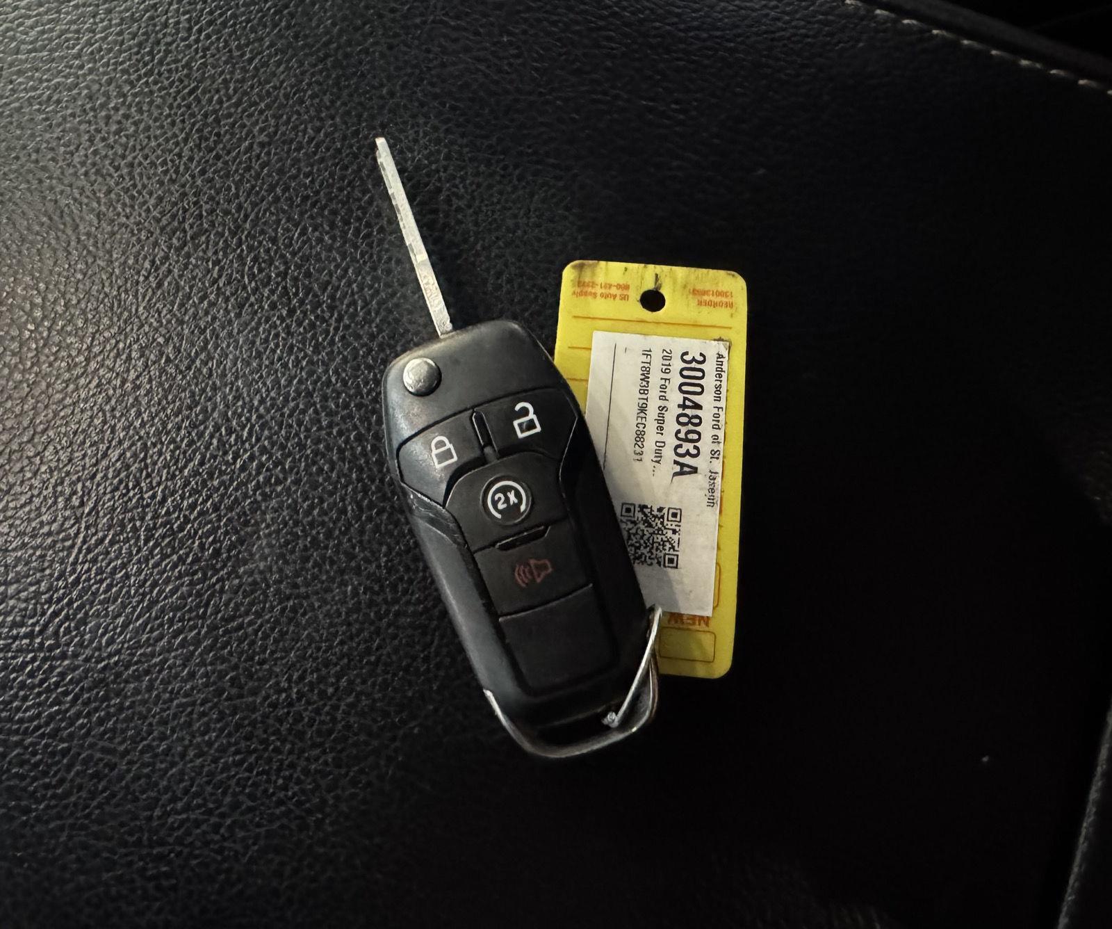 Vehicle photo 42