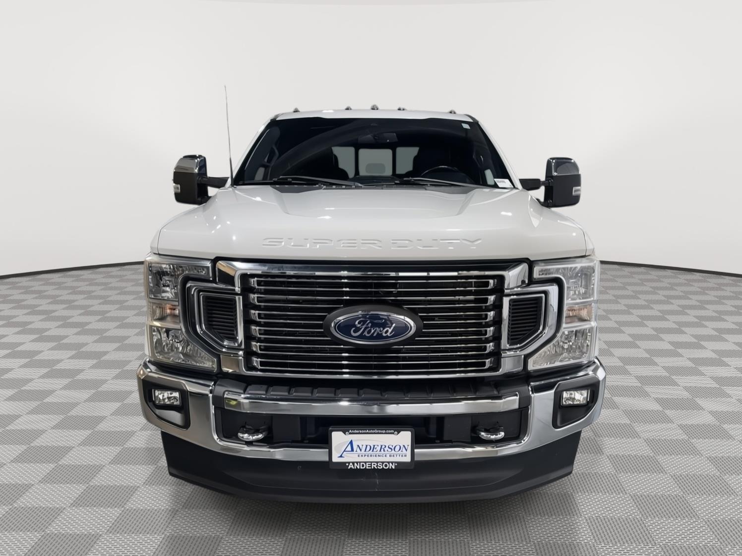 Vehicle photo 4