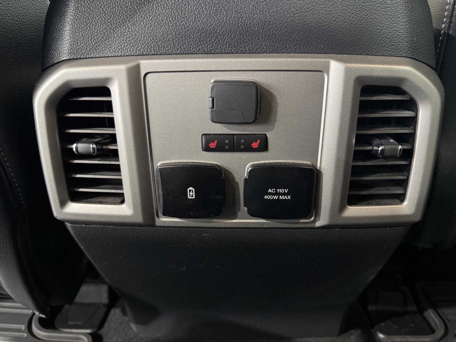 Vehicle photo 34