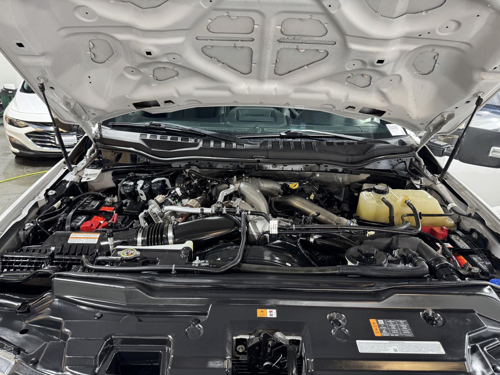 Vehicle photo 39