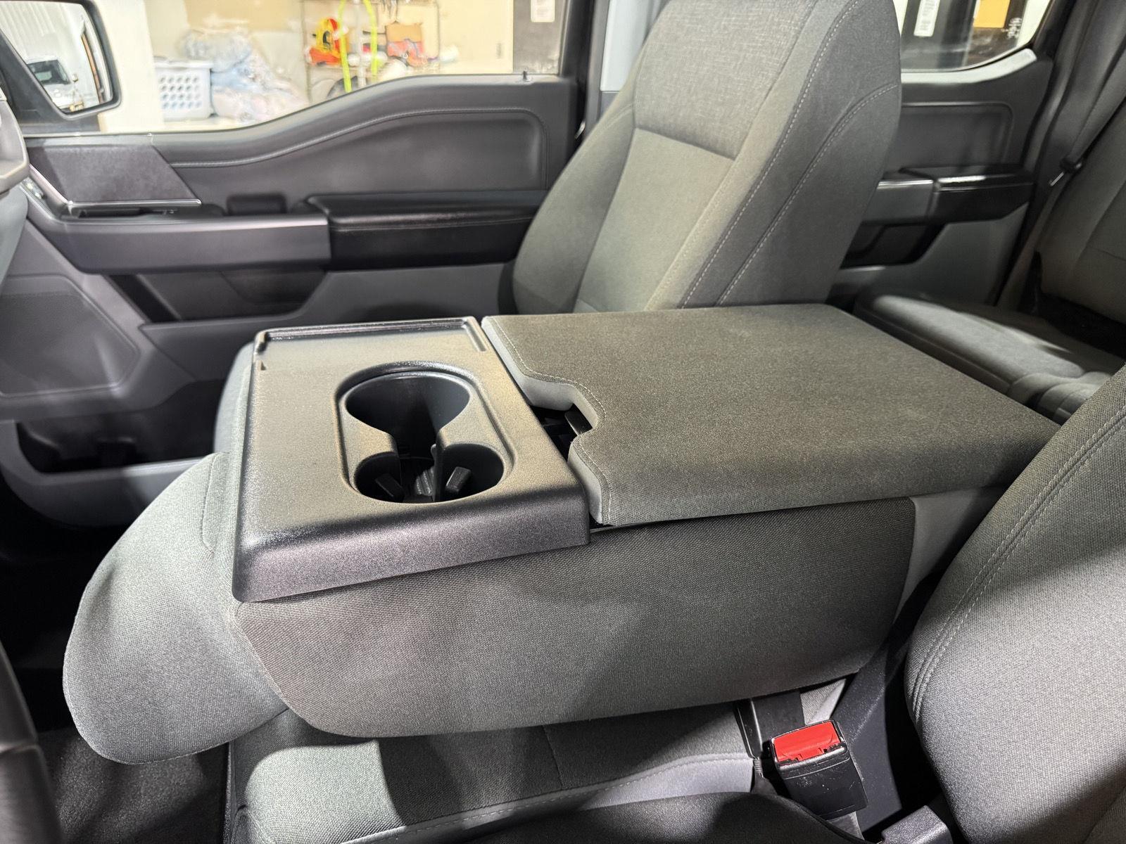 Vehicle photo 36