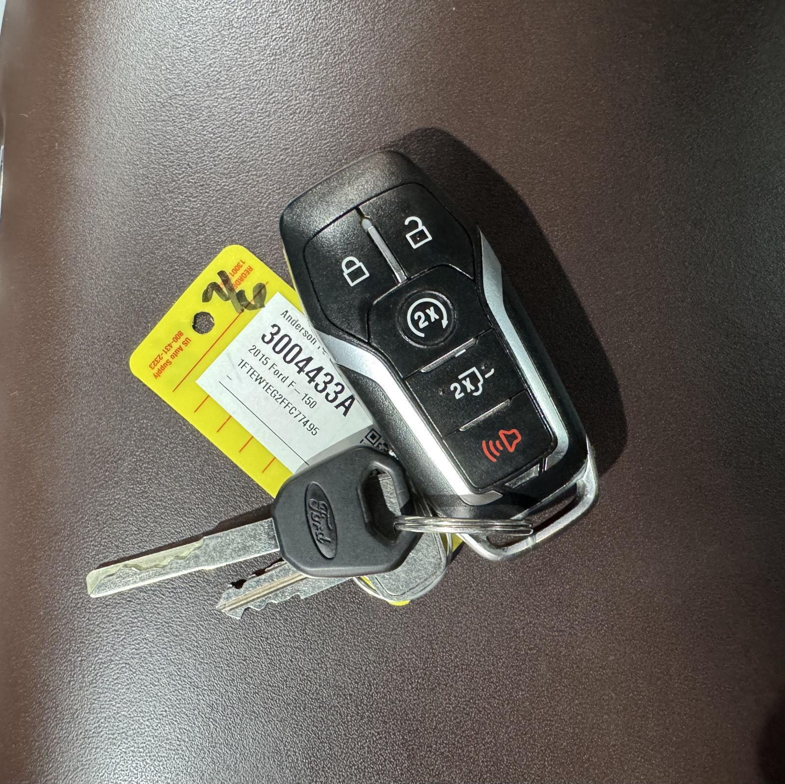 Vehicle photo 46