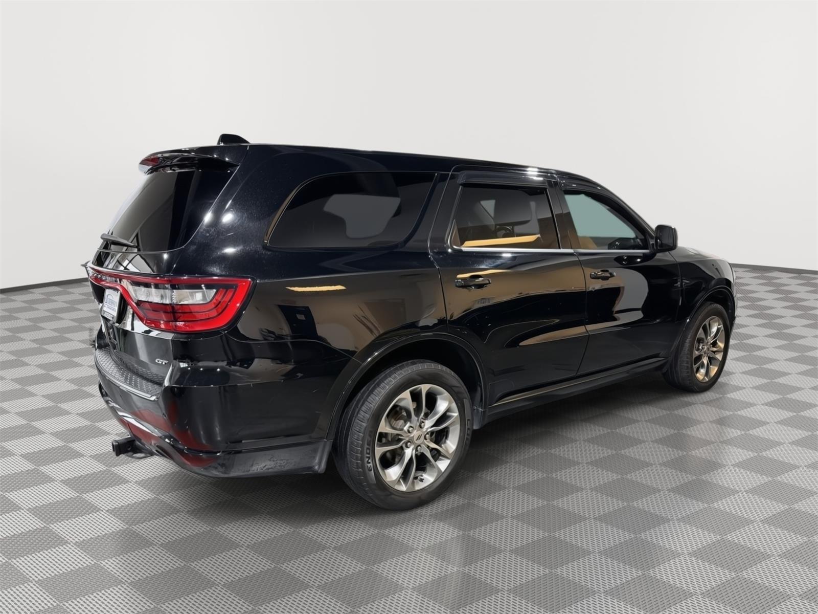 Vehicle photo 8