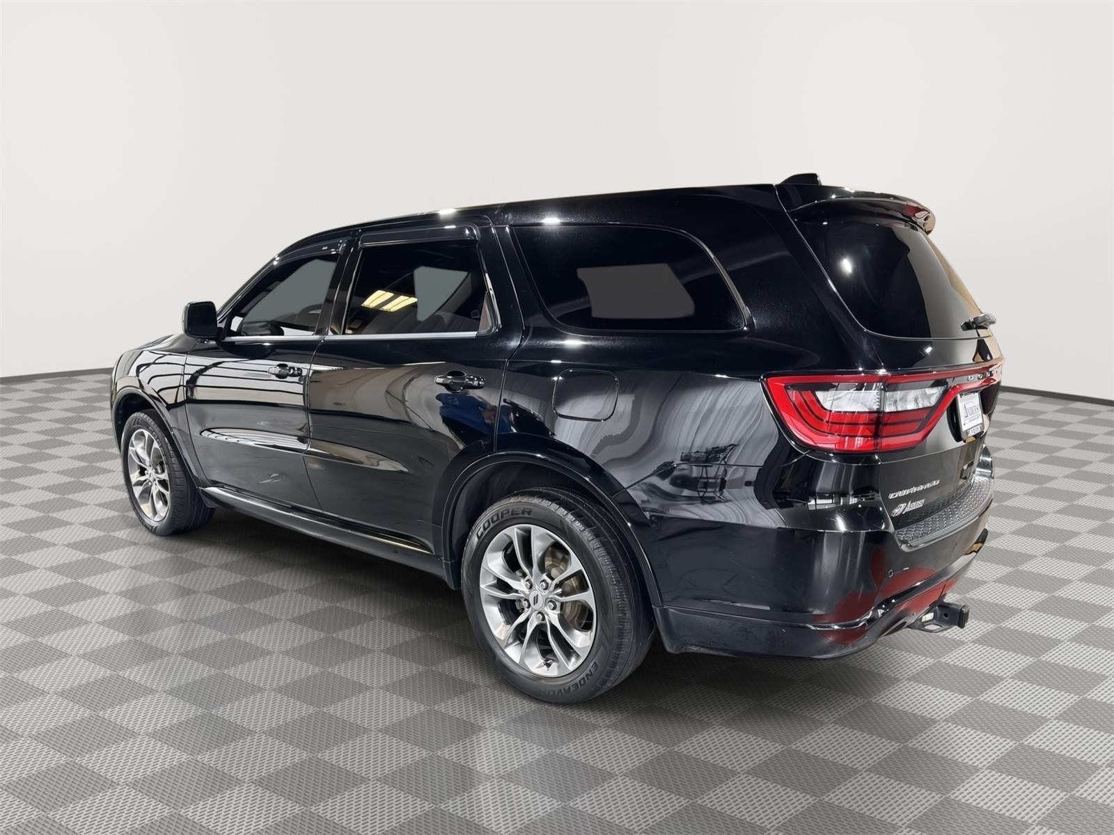 Vehicle photo 10
