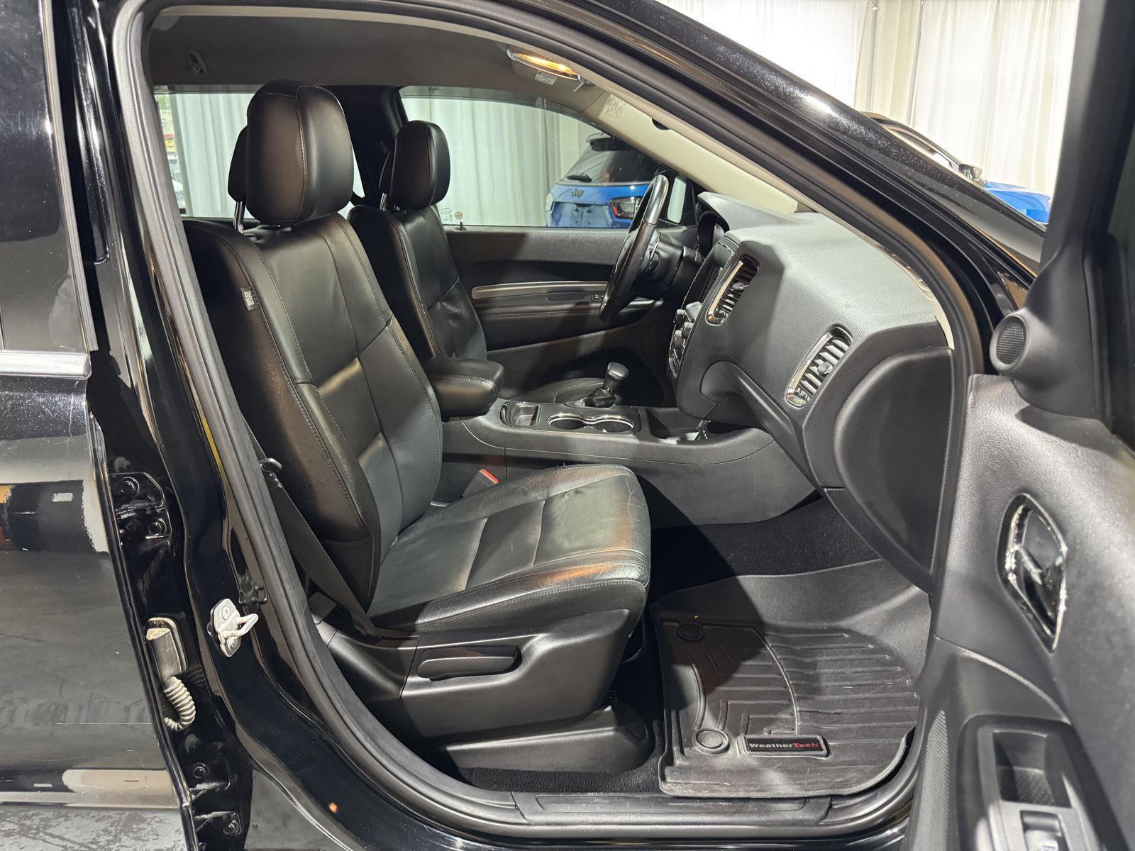 Vehicle photo 24