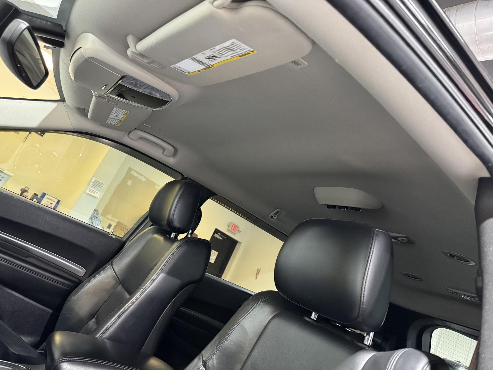 Vehicle photo 33
